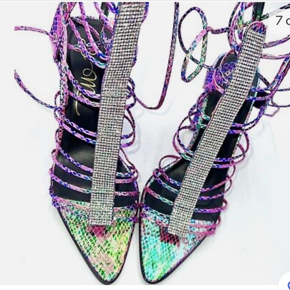 MISS LOLA SNAKE PRINT IRIDESCENT PUMP - Picture 2 of 9